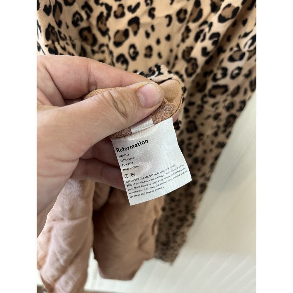 REFORMATION Feline Leopard Animal Print ANCHORAGE V-Neck Wrap Mini Dress XS NWT - Picture 9 of 10